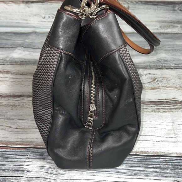 Coach Black & Brown Shoulder Handbag Features textured design & dual-tone straps - Picture 6 of 15